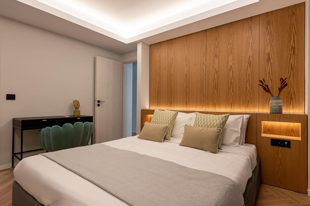Phaedrus Living Luxury Penthouse Ploutarchou